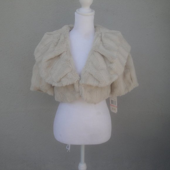 Bloomingdale's Acqua Outerwear Cropped Jacket Ecru Beige XS NEW with tags - Picture 7 of 7